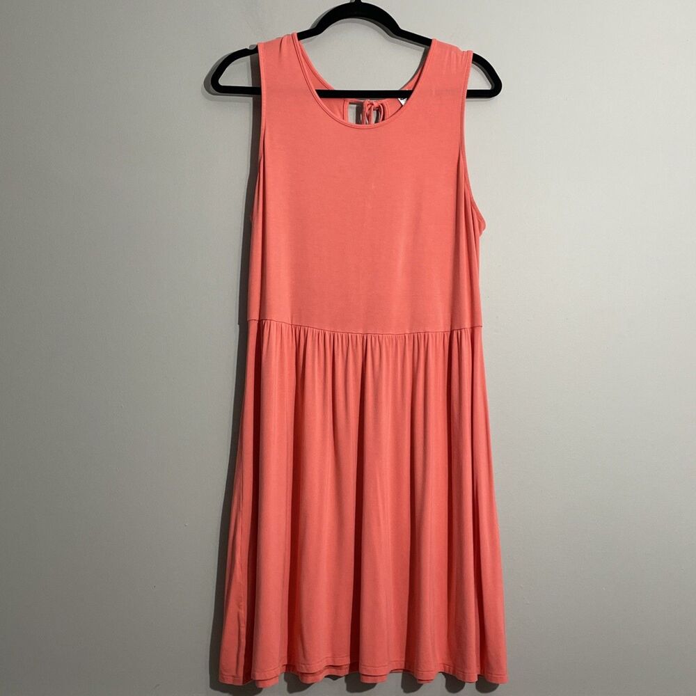 Old Navy Women’s Coral Halter Sundress Size L Neck Tie Flowy Resort Beach